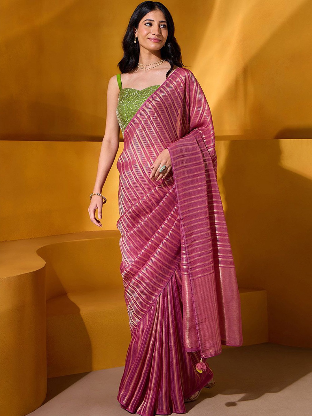 

Taneira Striped Printed Zari Saree, Pink