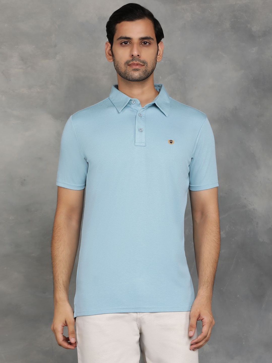 

JADE BLUE Men Solid Polo Collar T-shirt