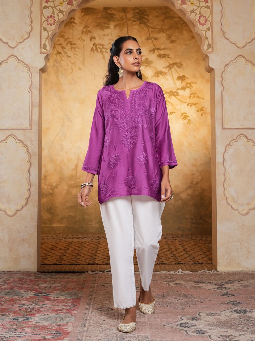 

House of Chikankari Chikankari Woven Short Kurta, Purple