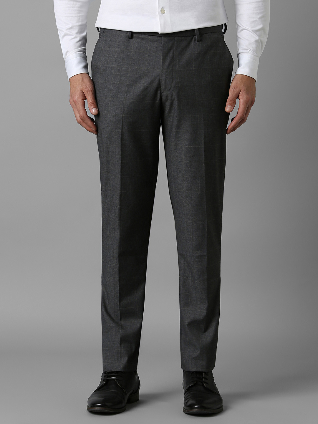 

Louis Philippe Men Checked Slim Fit Trousers, Grey