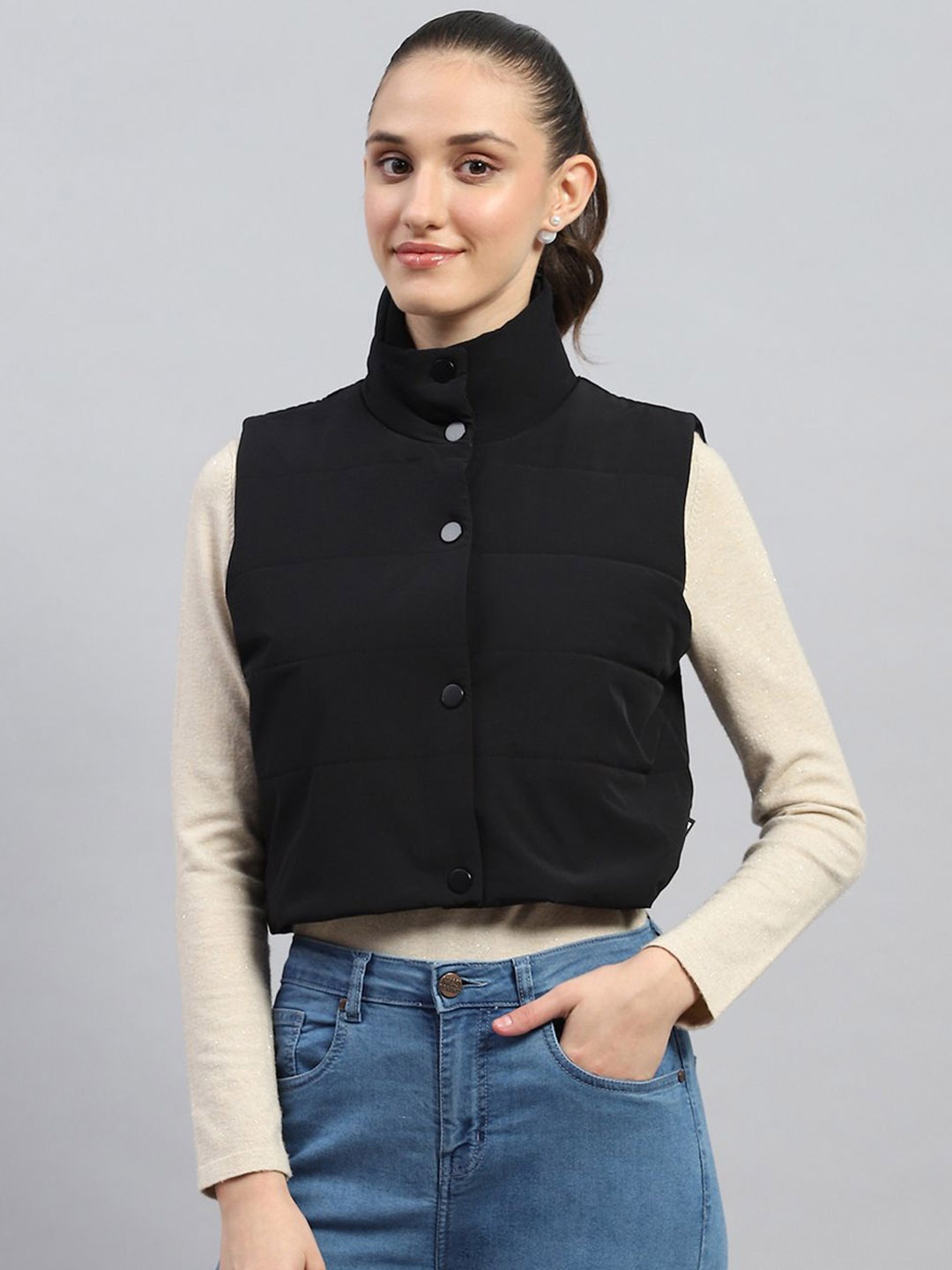 

rock.it Women Solid Mock Collar Sleeveless Crop Tailored Jacket, Black