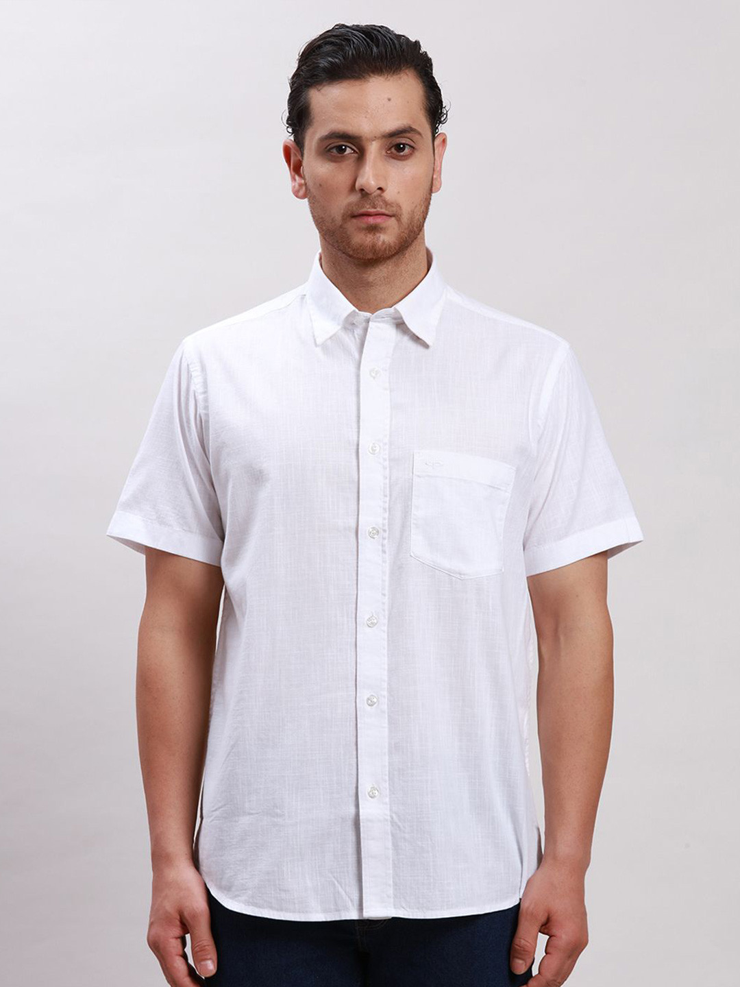 

ColorPlus Men Spread Collar Solid Cotton Tailored Fit Casual Shirt, White