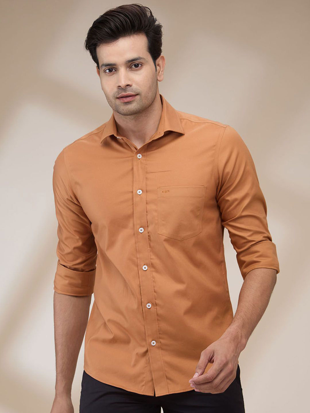 

ColorPlus Men Spread Collar Solid Cotton Casual Shirt, Brown