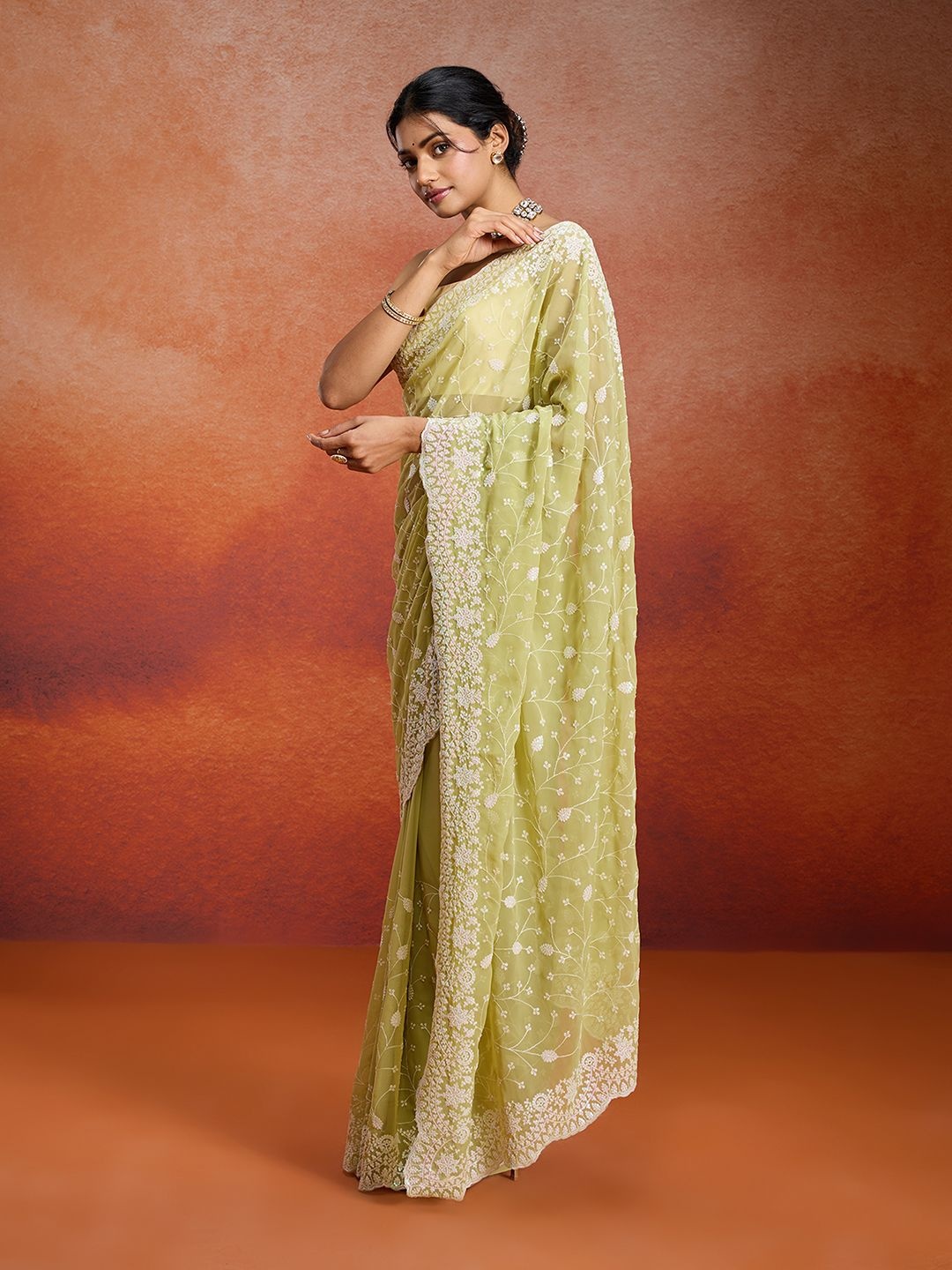 

Likha Floral Embroidered Pure Georgette Saree, Green