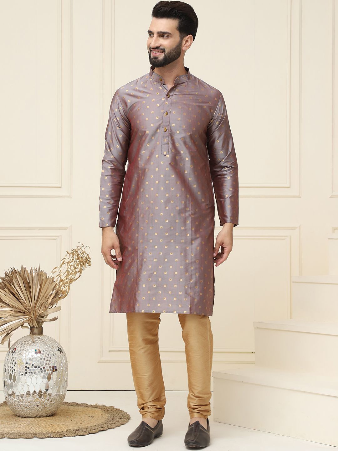 

SOJANYA Geometric Woven Design Mandarin Collar Kurta with Churidar, Grey