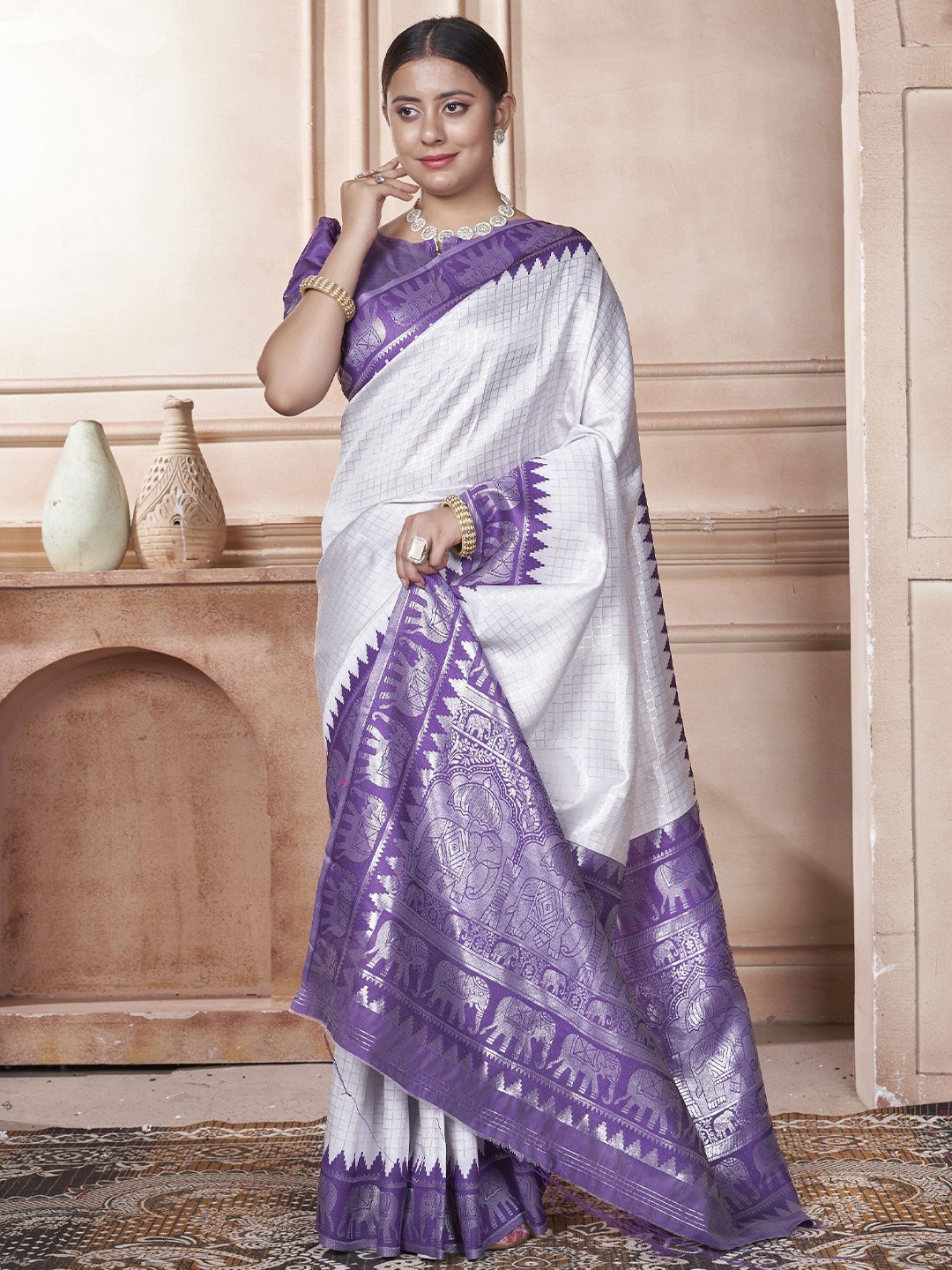 

KAYOMMI women Ethnic Motifs Zari Kanjeevaram Saree, Purple