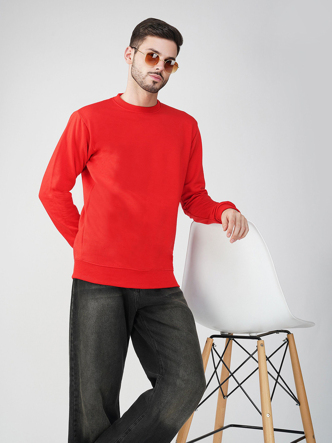 

The Roadster Lifestyle Co. Men Solid Round Neck Cotton Pullover Sweatshirt, Red