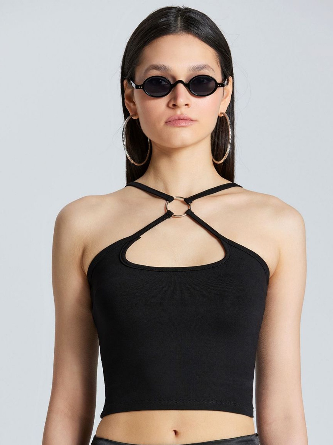 

ZOMODA Women Solid Shoulder Straps Top, Black