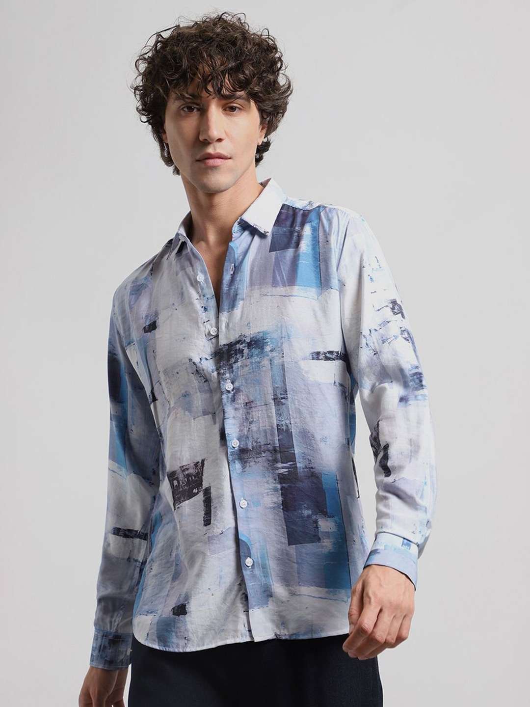 

Banana Club Men Classic Slim Fit Opaque Printed Casual Shirt, Blue