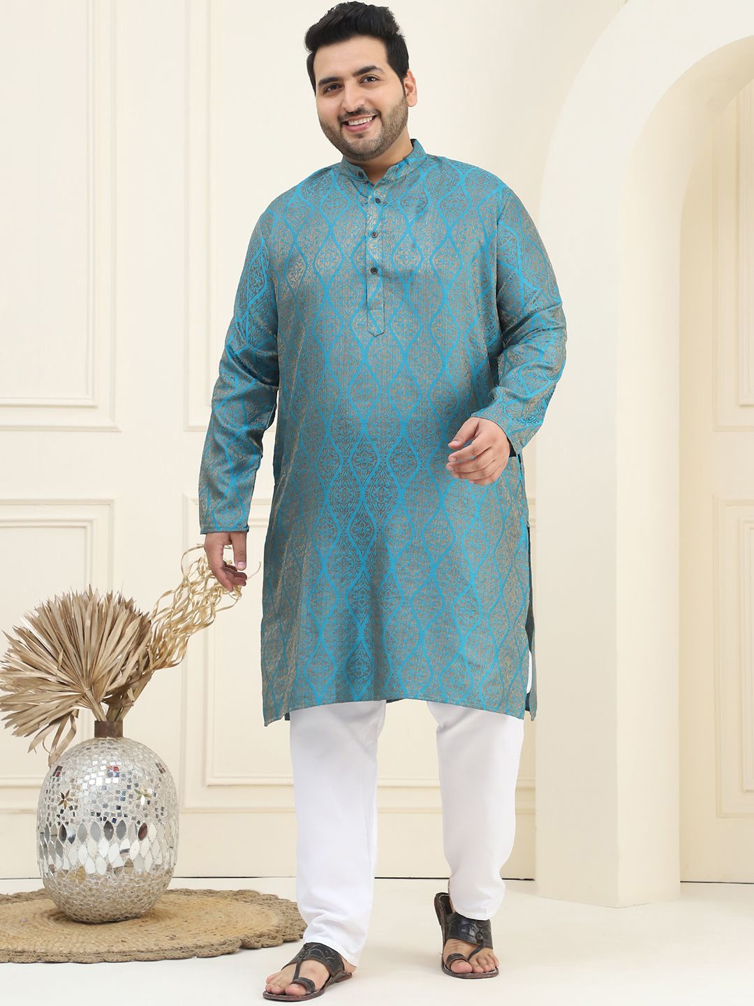 

SOJANYA PLUS Plus Size Woven Design Straight Kurta with Pyjamas, Blue