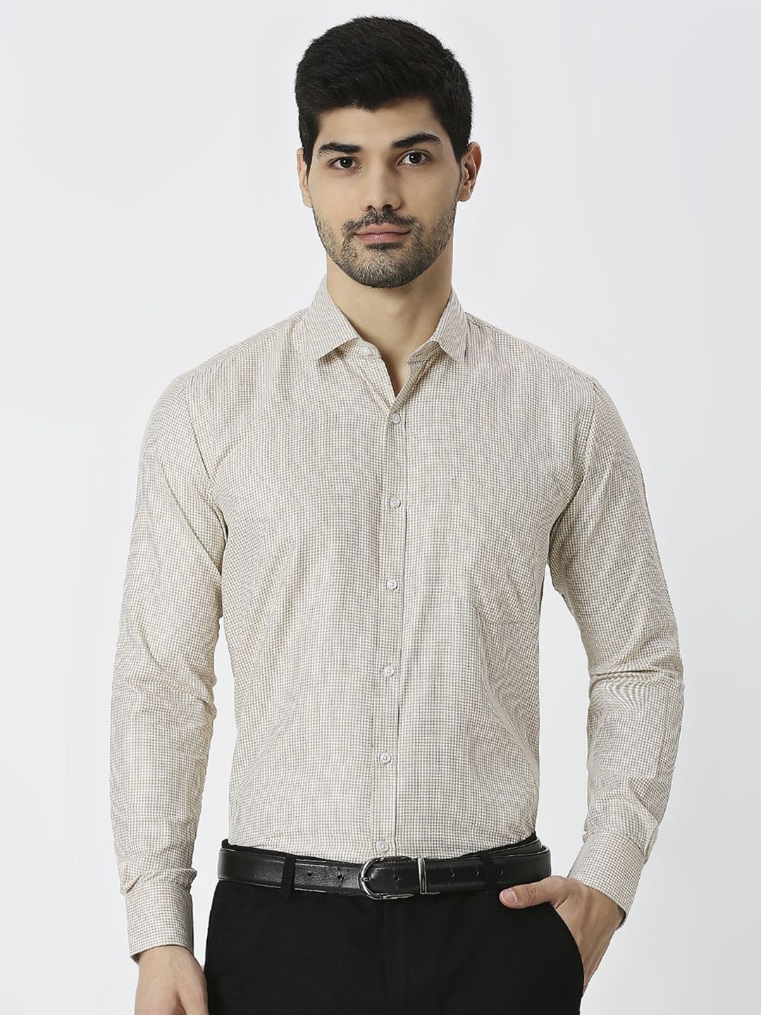 

MARK & ALBERT Men India Slim Spread Collar Micro Checked Cotton Formal Shirt, Beige