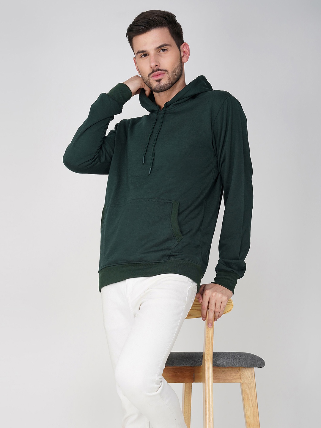 

The Roadster Lifestyle Co. Men Solid Hood Cotton Pullover Sweatshirt, Green