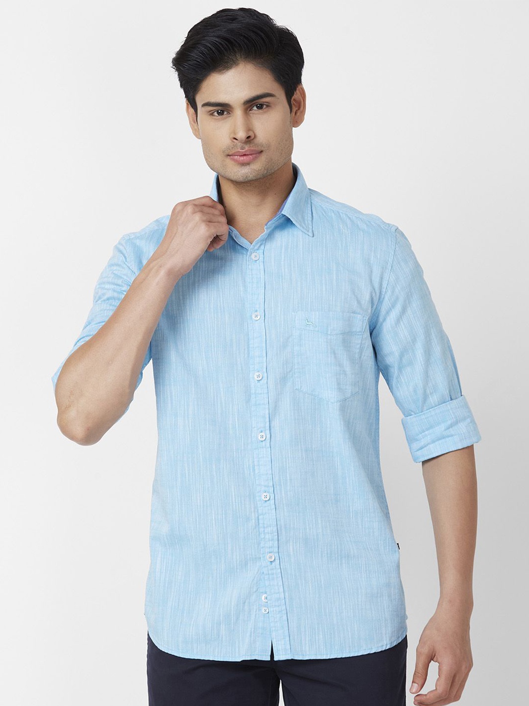 

Parx Men Spread Collar Solid Cotton Slim Fit Casual Shirt, Blue