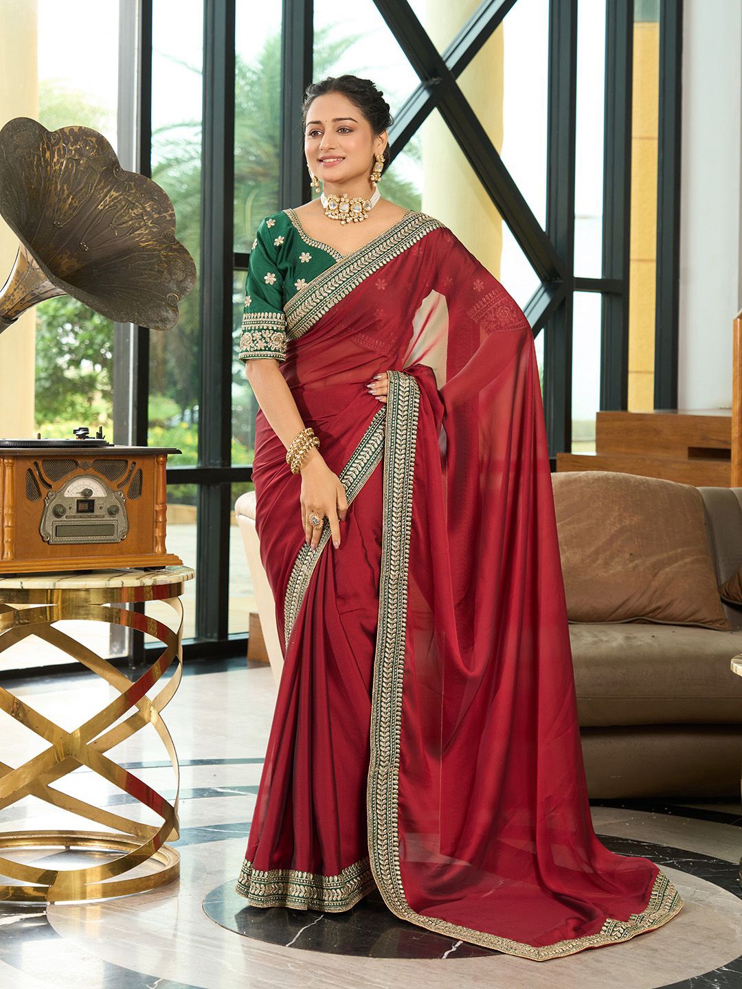 

Warthy Ent Solid Embroidered Festive Saree, Maroon