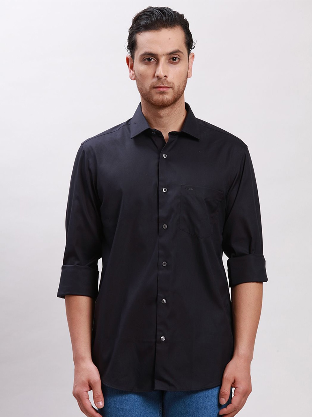 

ColorPlus Men Spread Collar Solid Cotton Tailored Fit Casual Shirt, Black