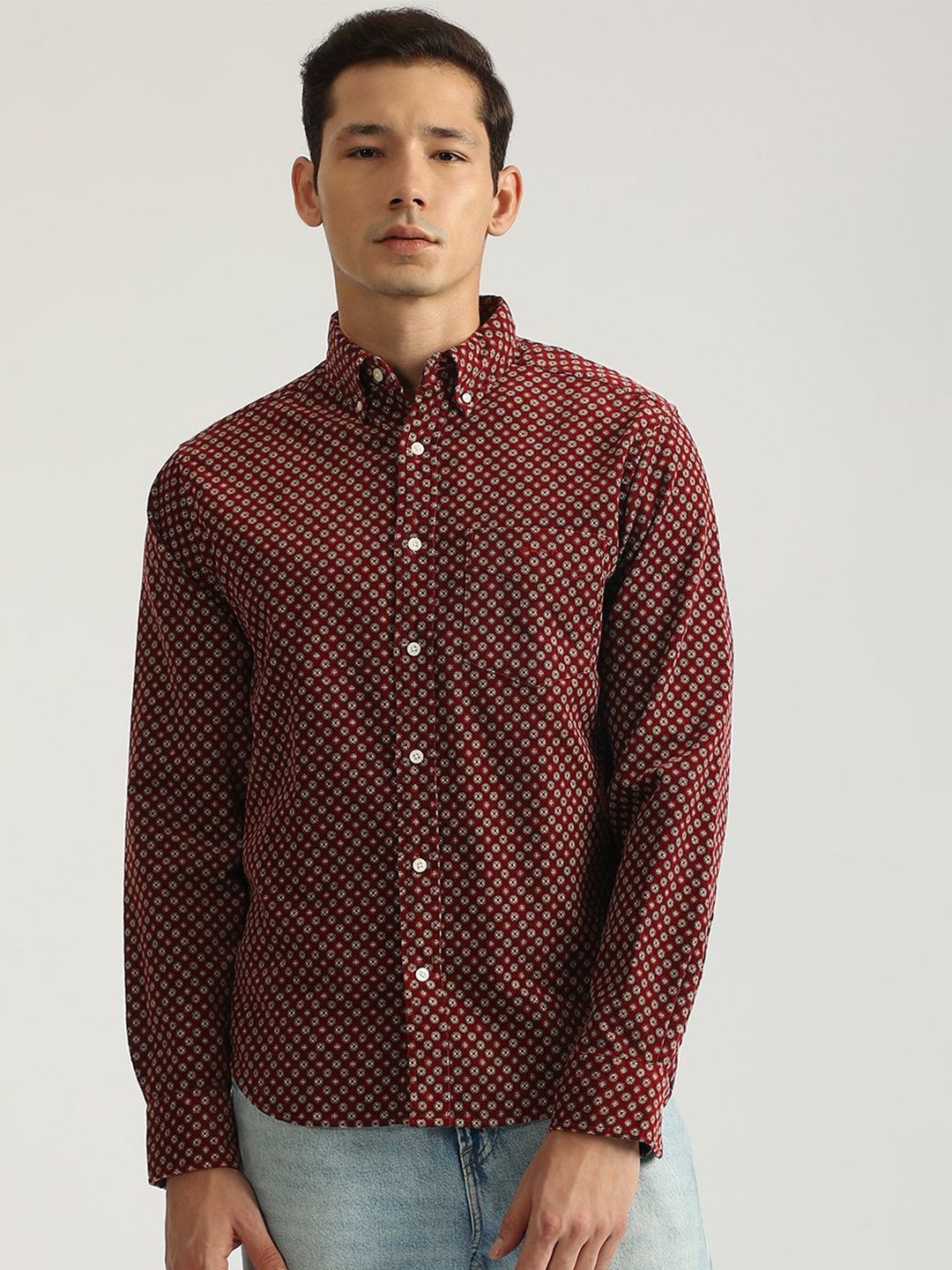 

GANT Men Button-Down Collar Geometric Printed Cotton Casual Shirt, Red