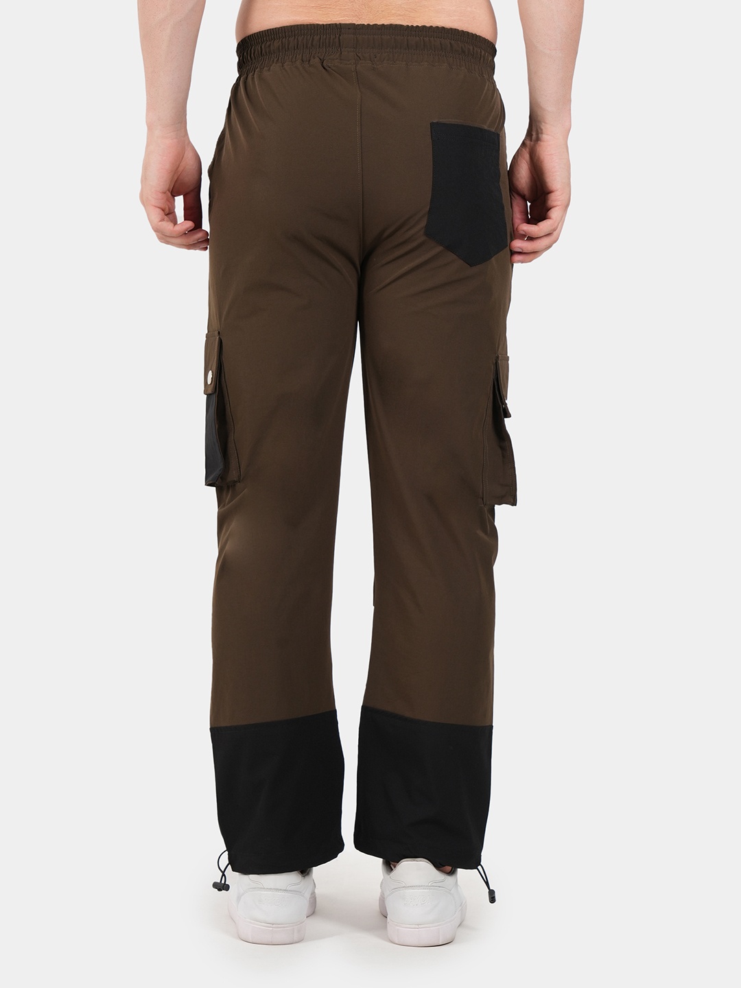 

BOTABOCHI Men Relaxed High-Rise Easy Wash Cargos Trousers, Brown