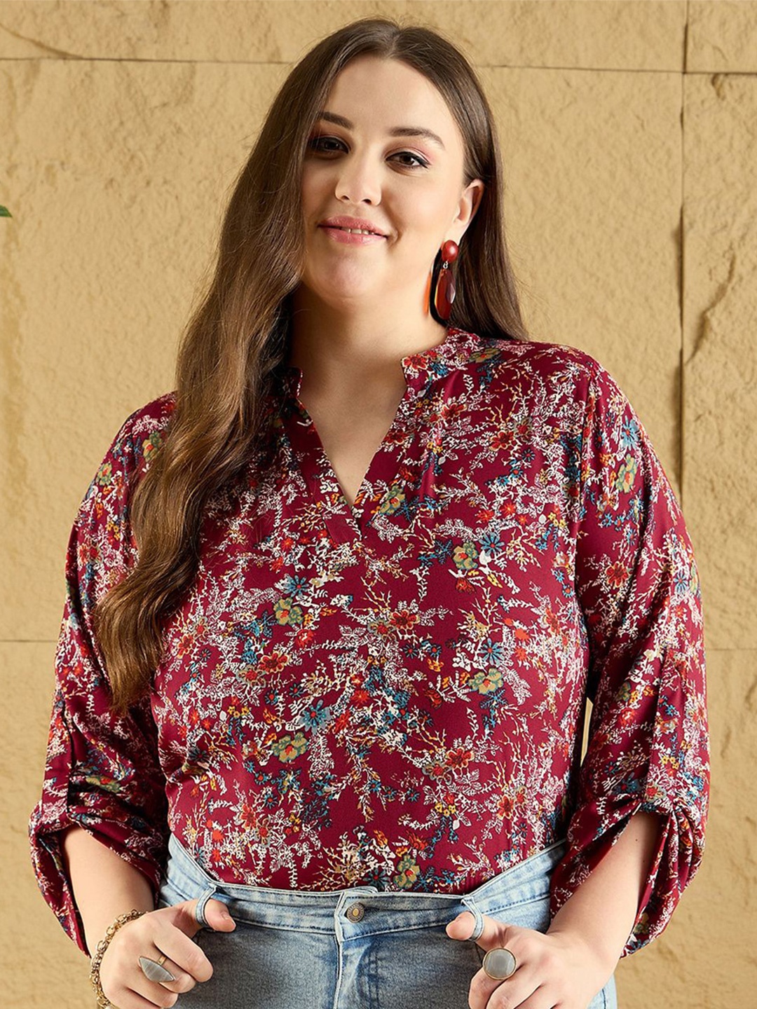 

Berrylush Curve Women Plus Size Floral Printed V-Neck Top, Maroon