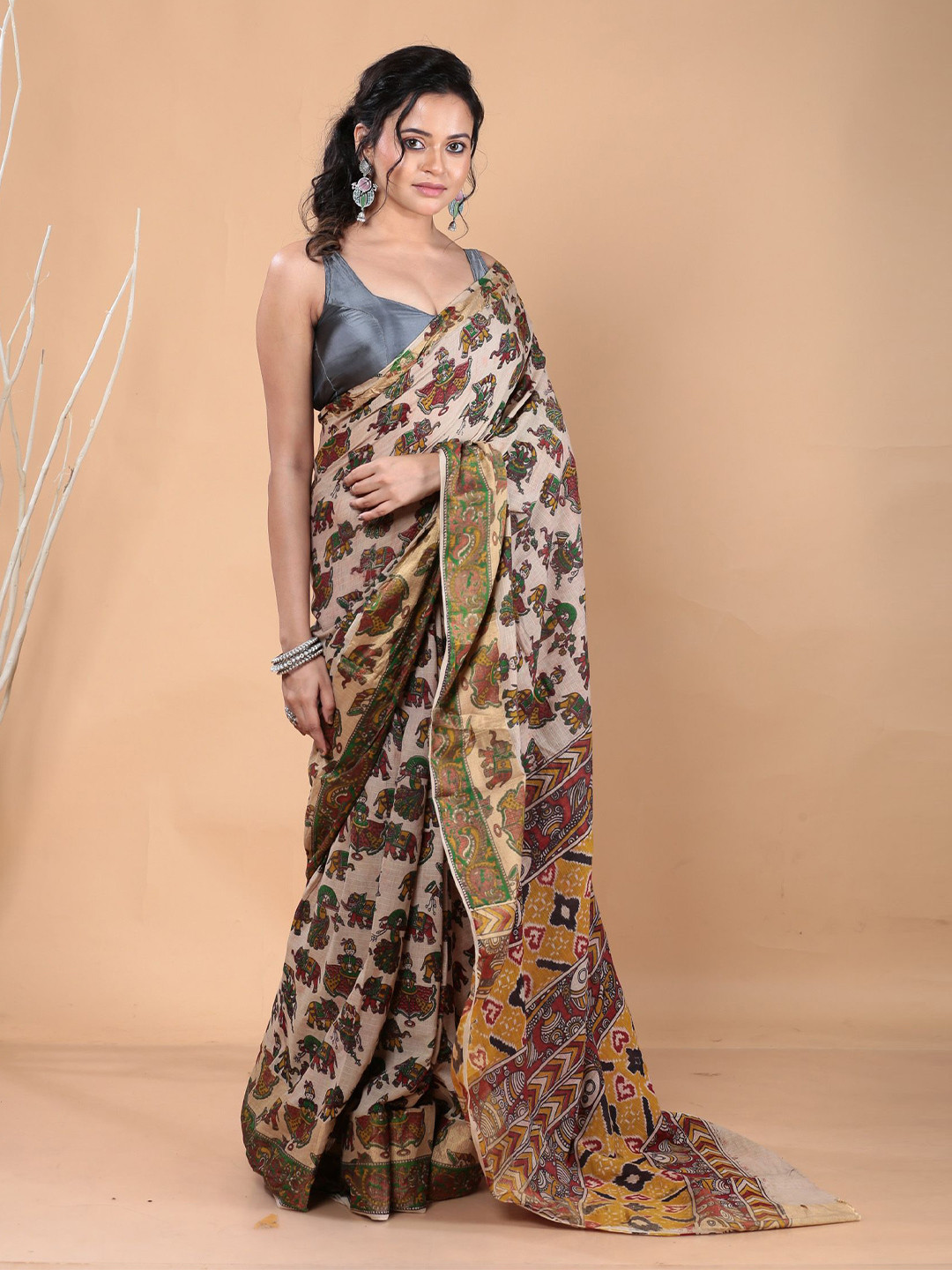 

Urbane Essence Kalamkari Printed Pure Cotton Saree, Brown