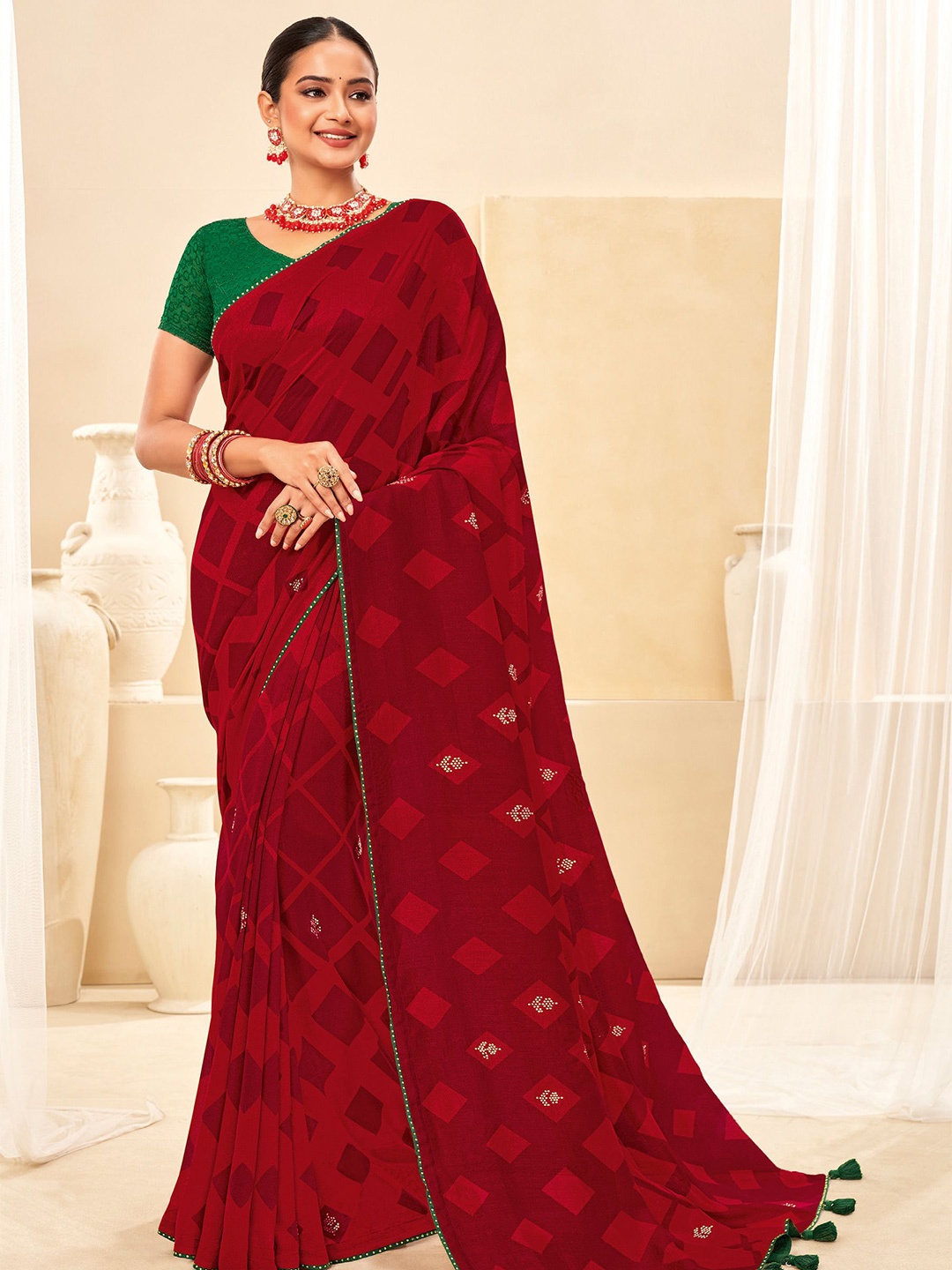

Laxmipati Printed Embroidered Saree With Blouse Piece, Maroon