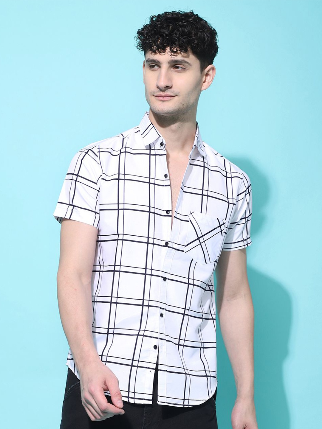 

Voroxy Men New Spread Collar Tartan Checked Cotton Casual Shirt, White