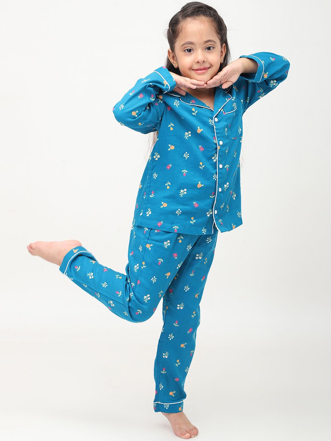 

Biglilpeople Girls Floral Printed Pure Cotton Night suit, Blue