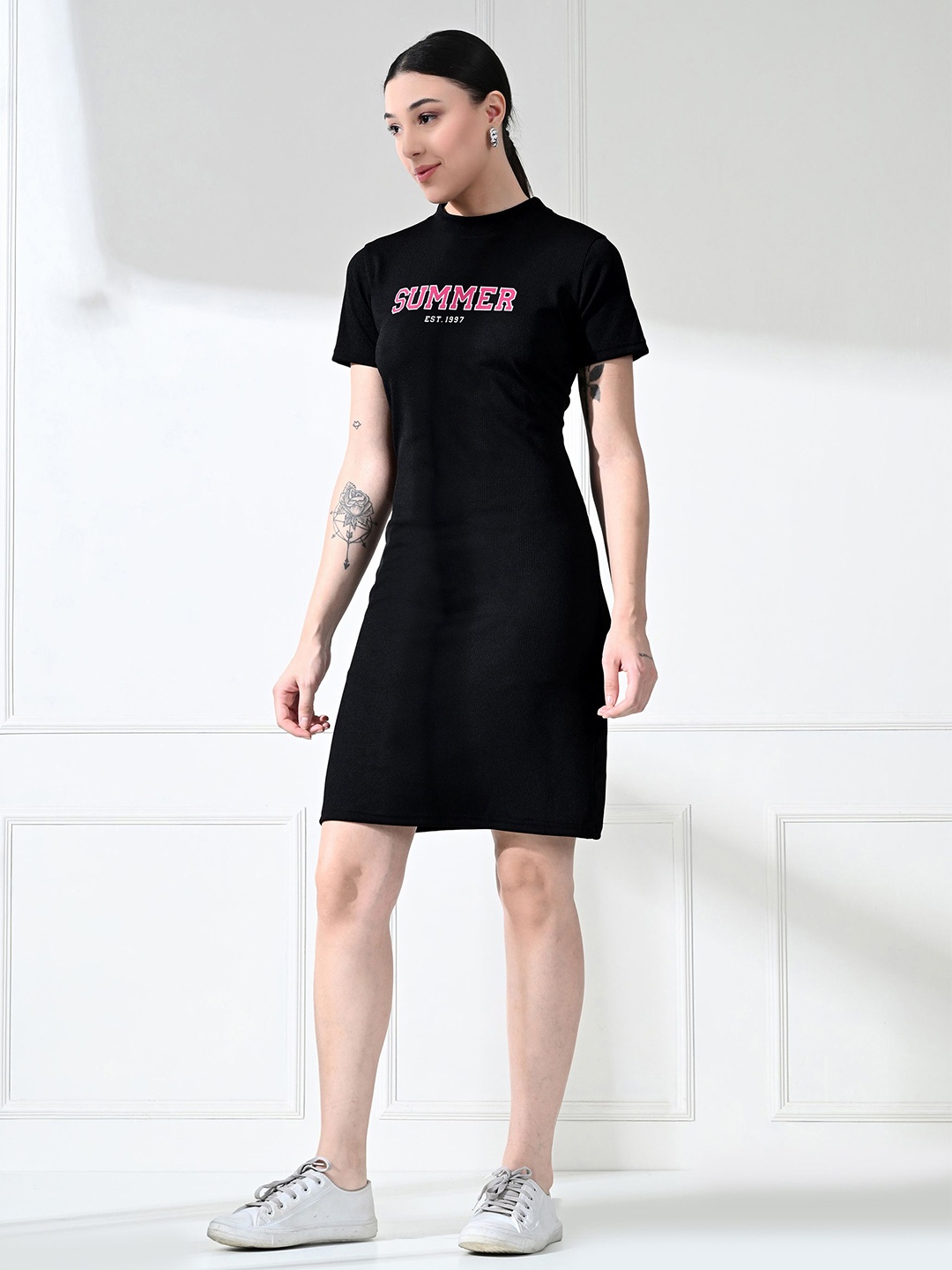 

BAESD Solid Knee Length T-shirt Dress, Black