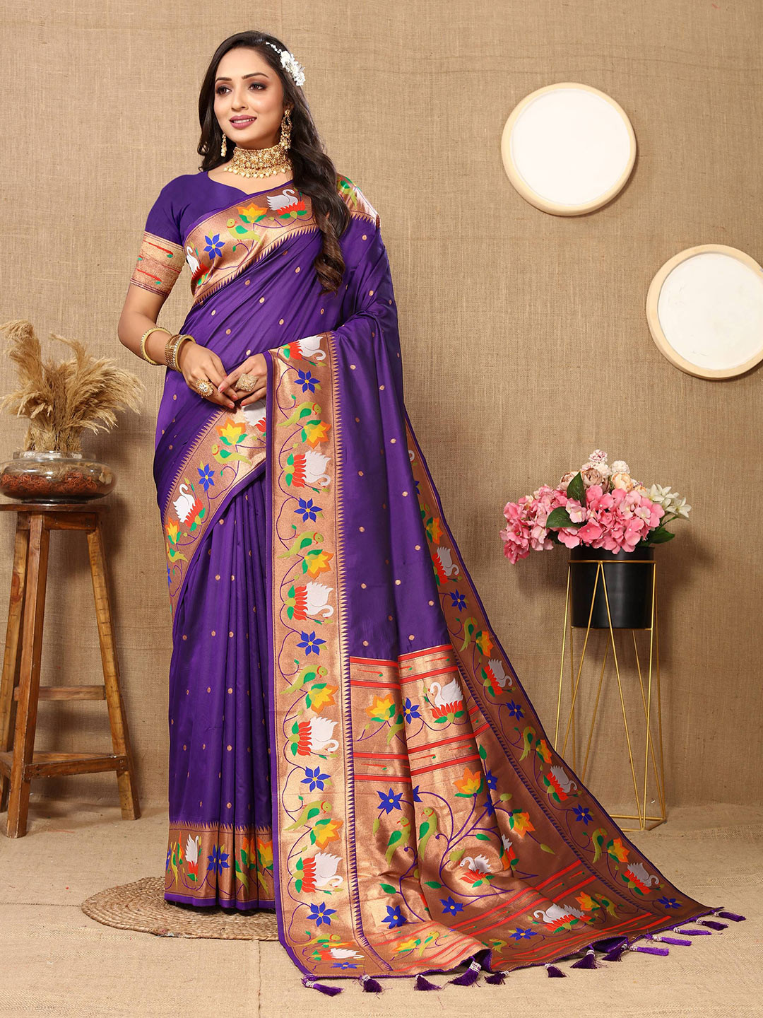 

Zeekha Kalamkari Pure Silk Paithani Saree, Purple