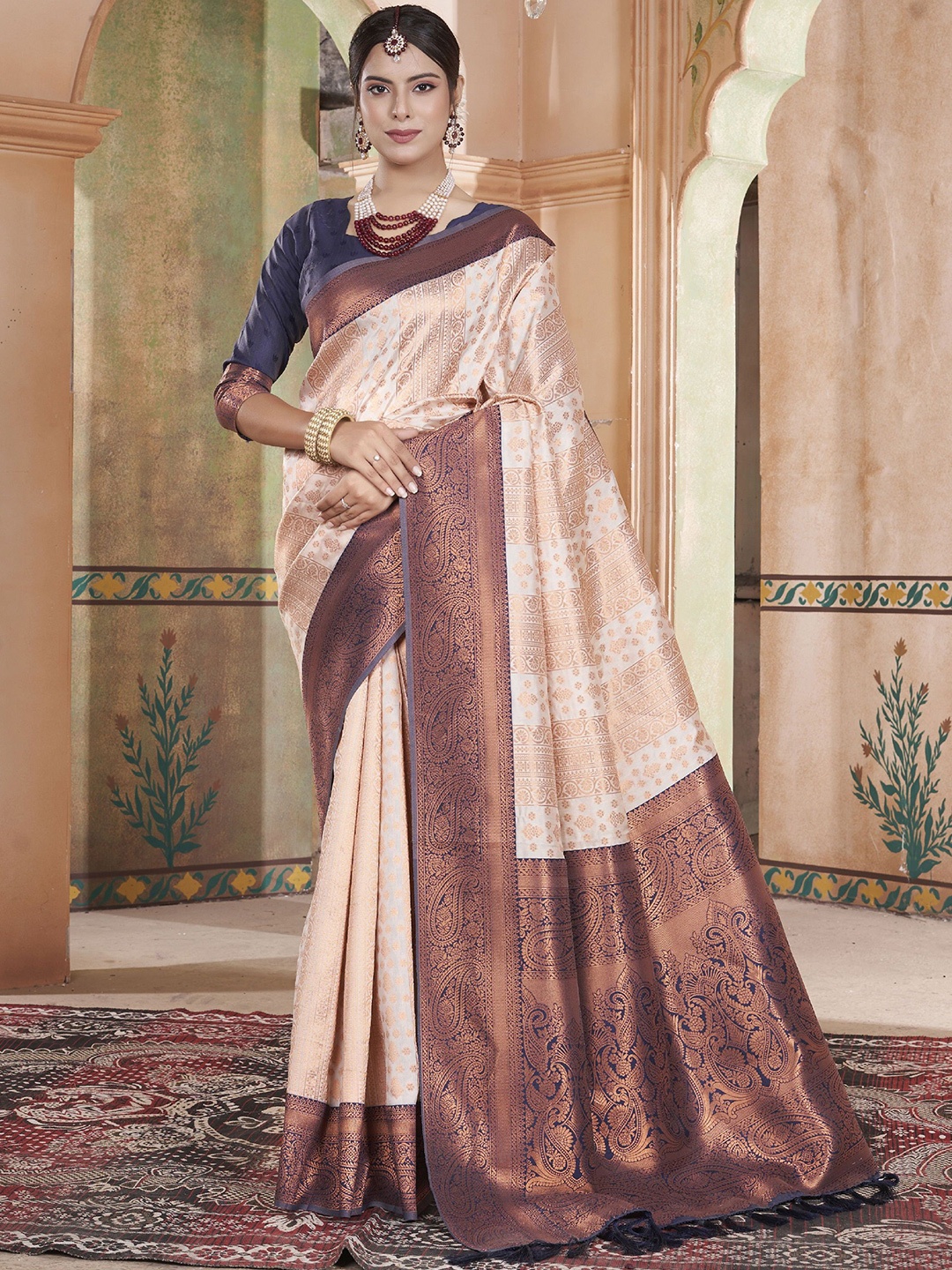 

KAYOMMI Ethnic Motifs Printed Zari Kanjeevaram Saree, Pink
