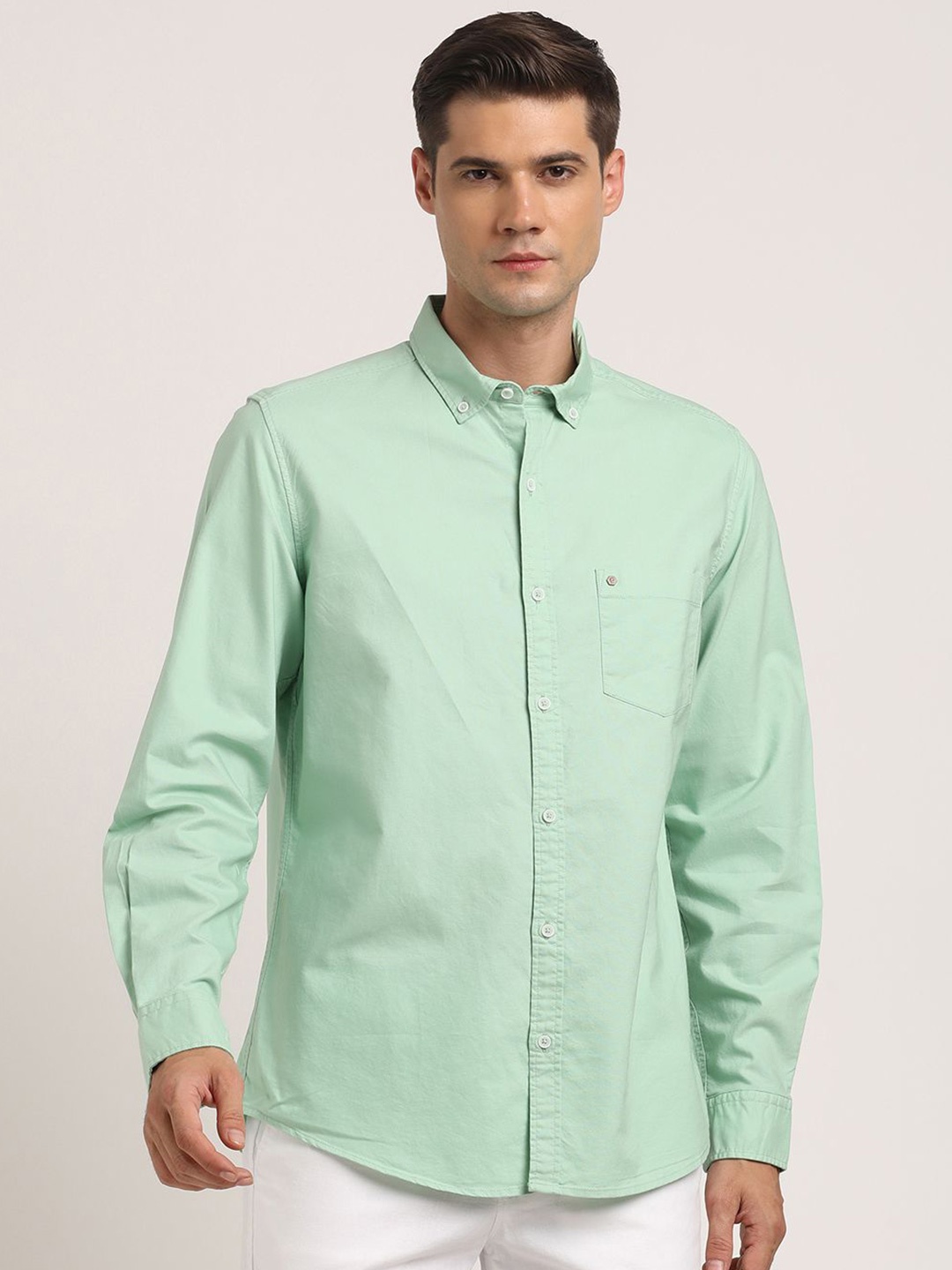 

Turtle Men Relaxed Button-Down Collar Solid Cotton Slim Fit Casual Shirt, White