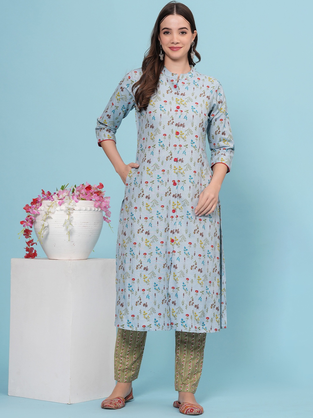 

DIZON Women Floral Printed Pure Cotton Kurta, Blue