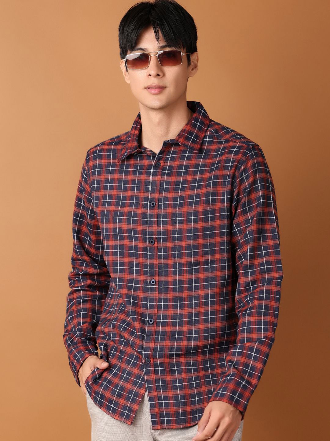 

V-Mart Men Classic Spread Collar Tartan Checked Cotton Slim Fit Casual Shirt, Red