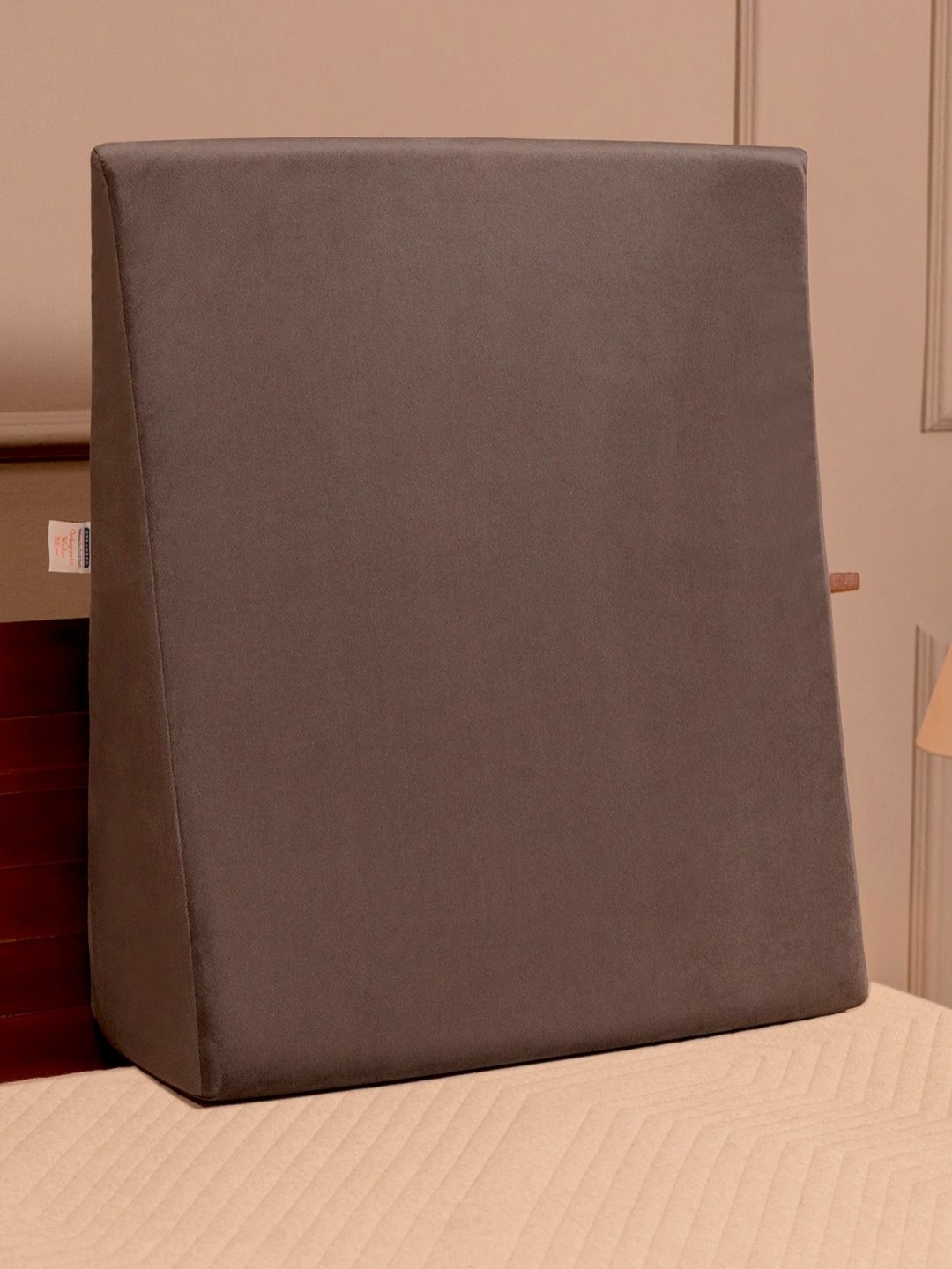 

UrbanBed Grey Memory Foam Filled Polycotton Therapedic Pillow