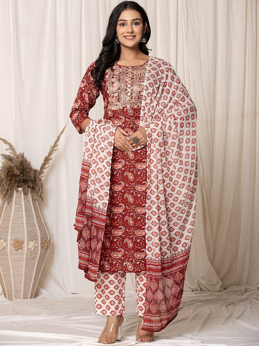 

Yufta Paisley Printed Regular Sequinned Pure Cotton Kurta With Trousers & Dupatta, Maroon