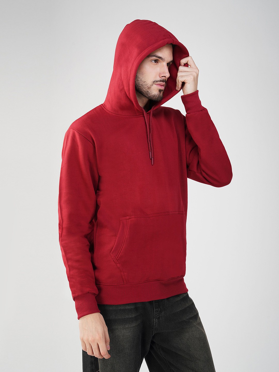 

The Roadster Lifestyle Co. Men Solid Hood Cotton Pullover Sweatshirt, Maroon