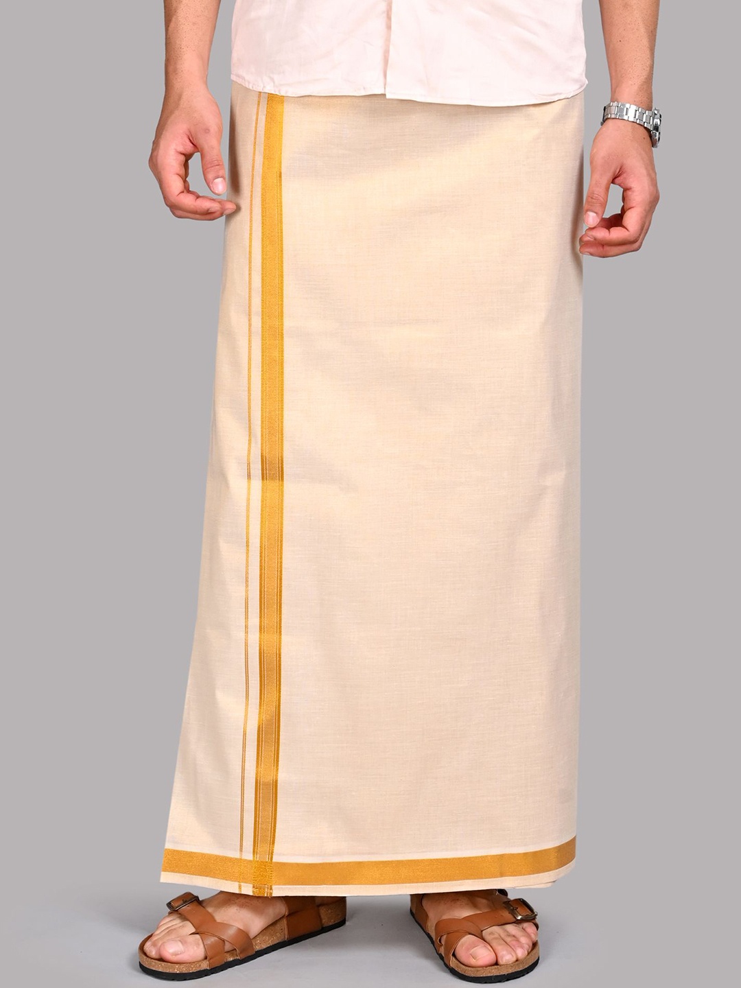 

WHITE HEART Men Solid Zari Border Dhoti, Gold