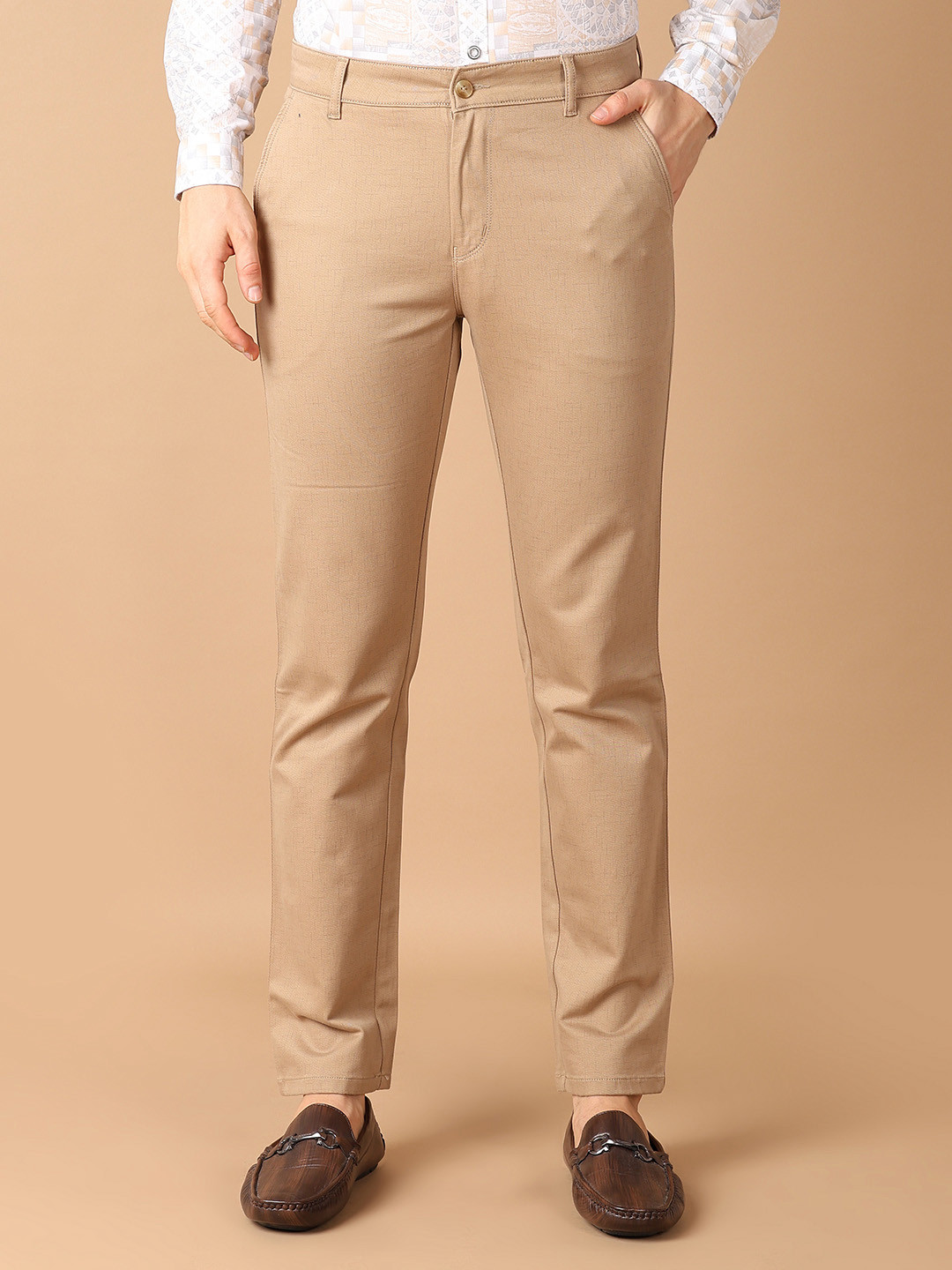 

V-Mart Men Slim Fit Trousers, Beige