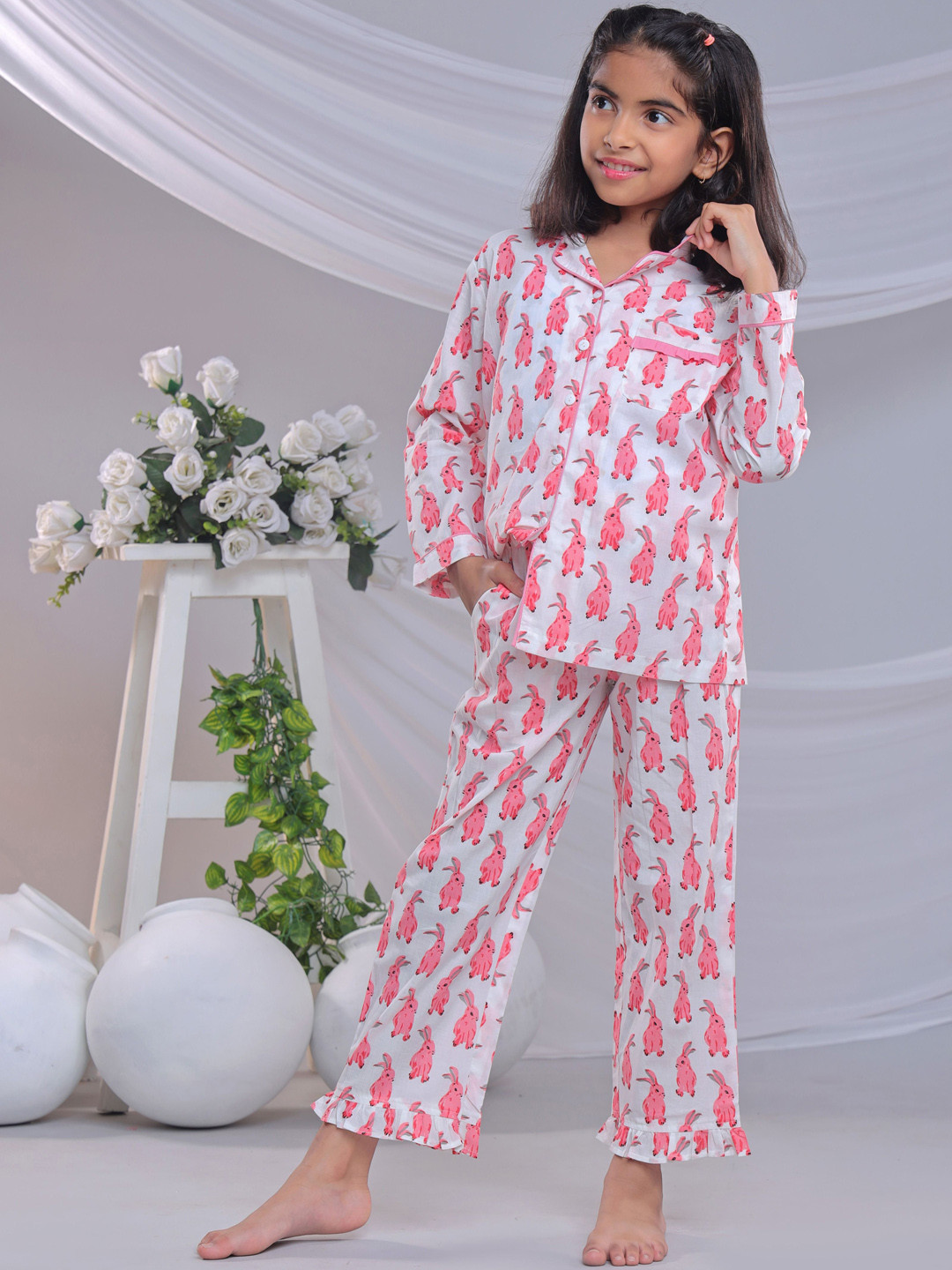 

misbis Girls Printed Night suit, Pink