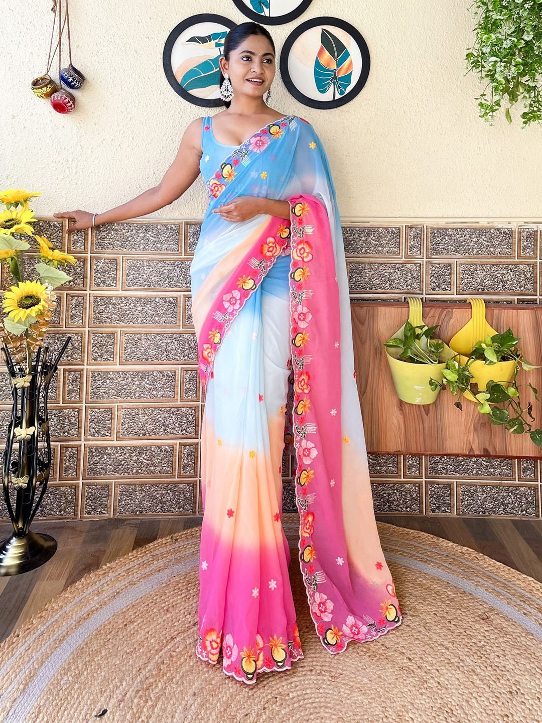 

LeeliPeeri Designer Embellished Embroidered Pure Georgette Saree, Blue