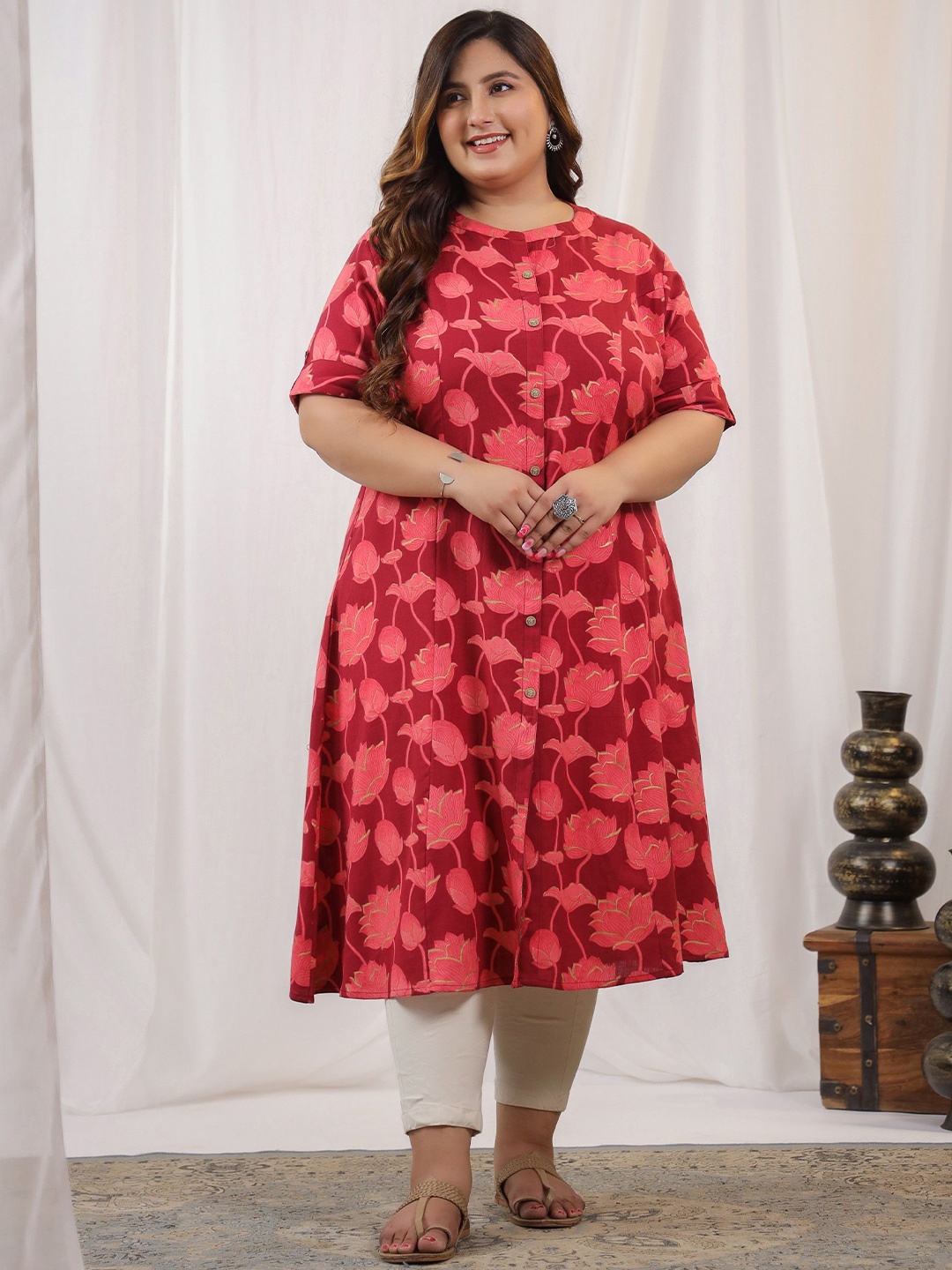 

LALI JAIPUR Women Plus Size Floral Printed Cotton Round Neck Short Sleeves A-Line Kurta, Maroon