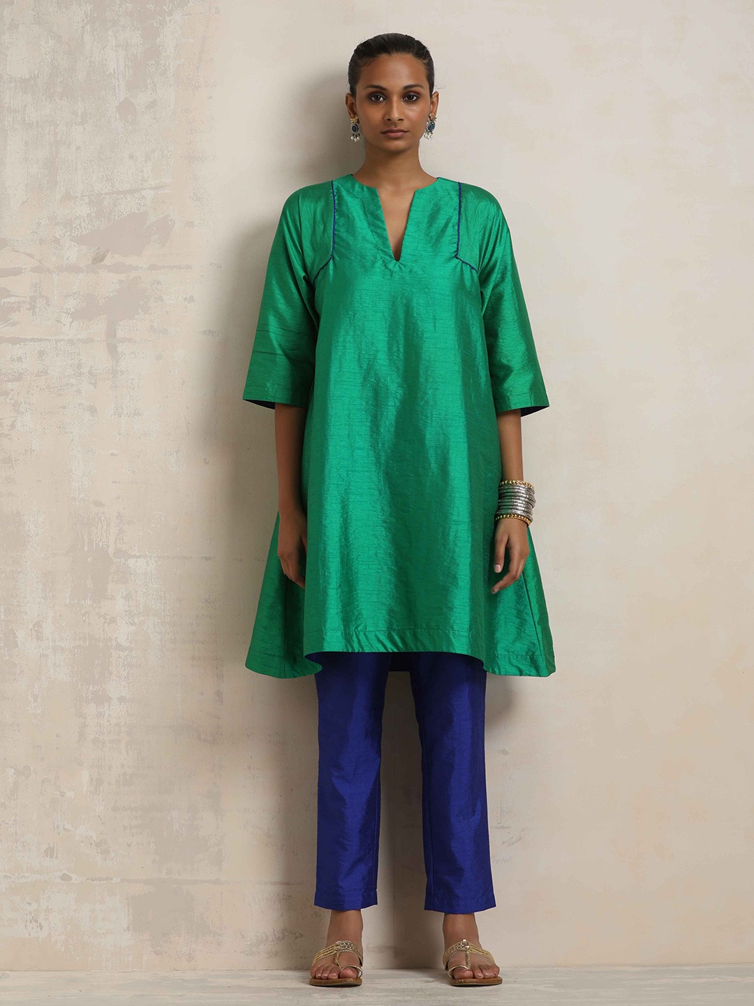 

trueBrowns V-Neck Tunic With Trousers, Green