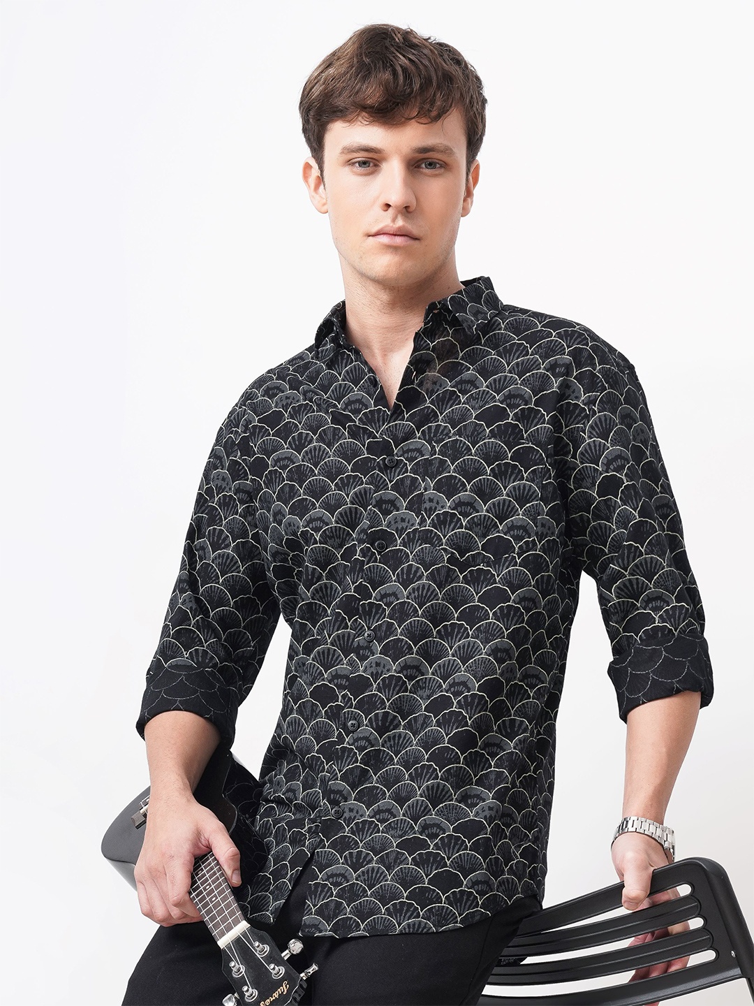 

British Club Men Standard Spread Collar Abstract Printed Cotton Slim Fit Casual Shirt, Black