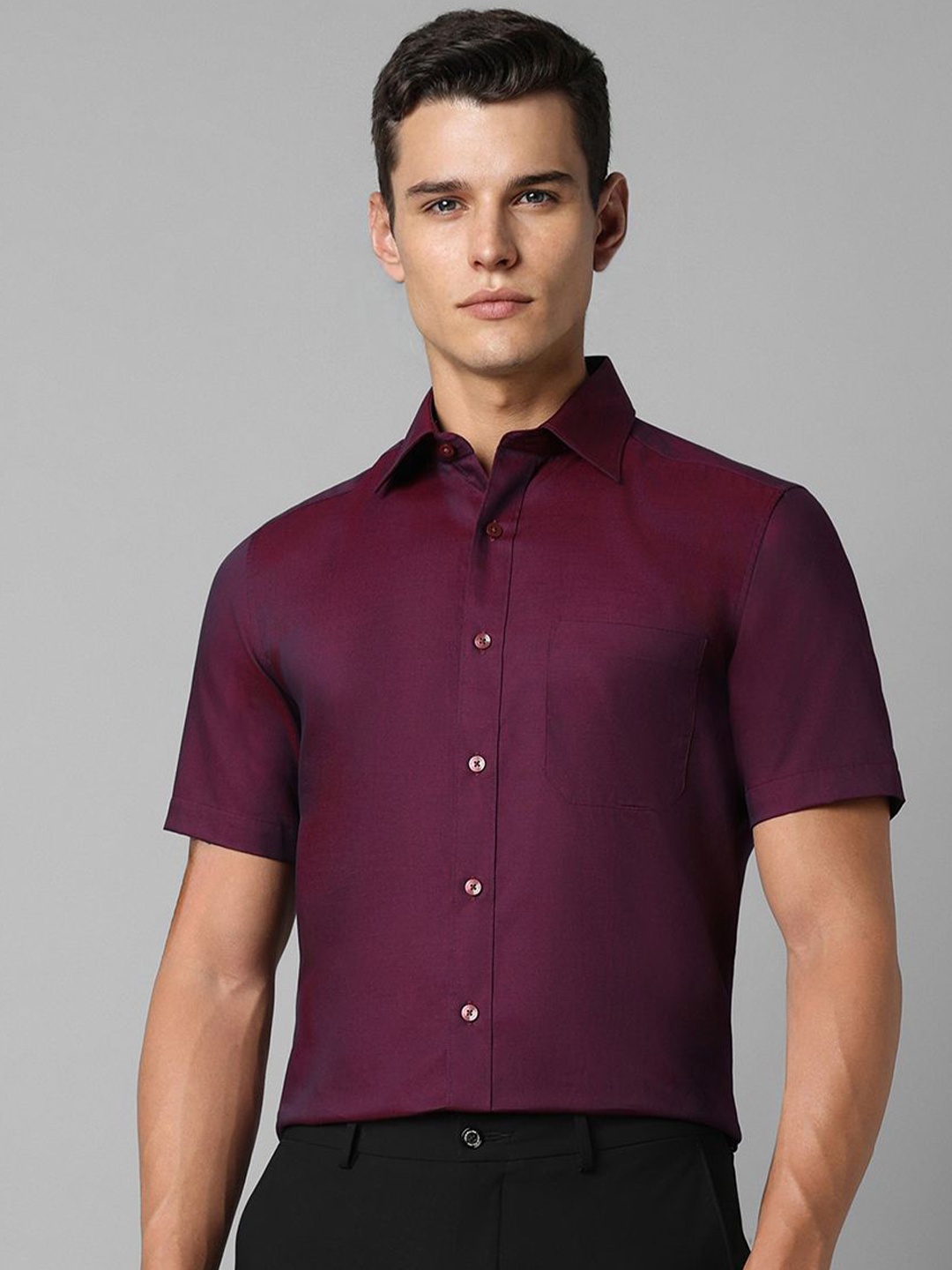 

Louis Philippe Men Classic Spread Collar Solid Cotton Casual Shirt, Purple