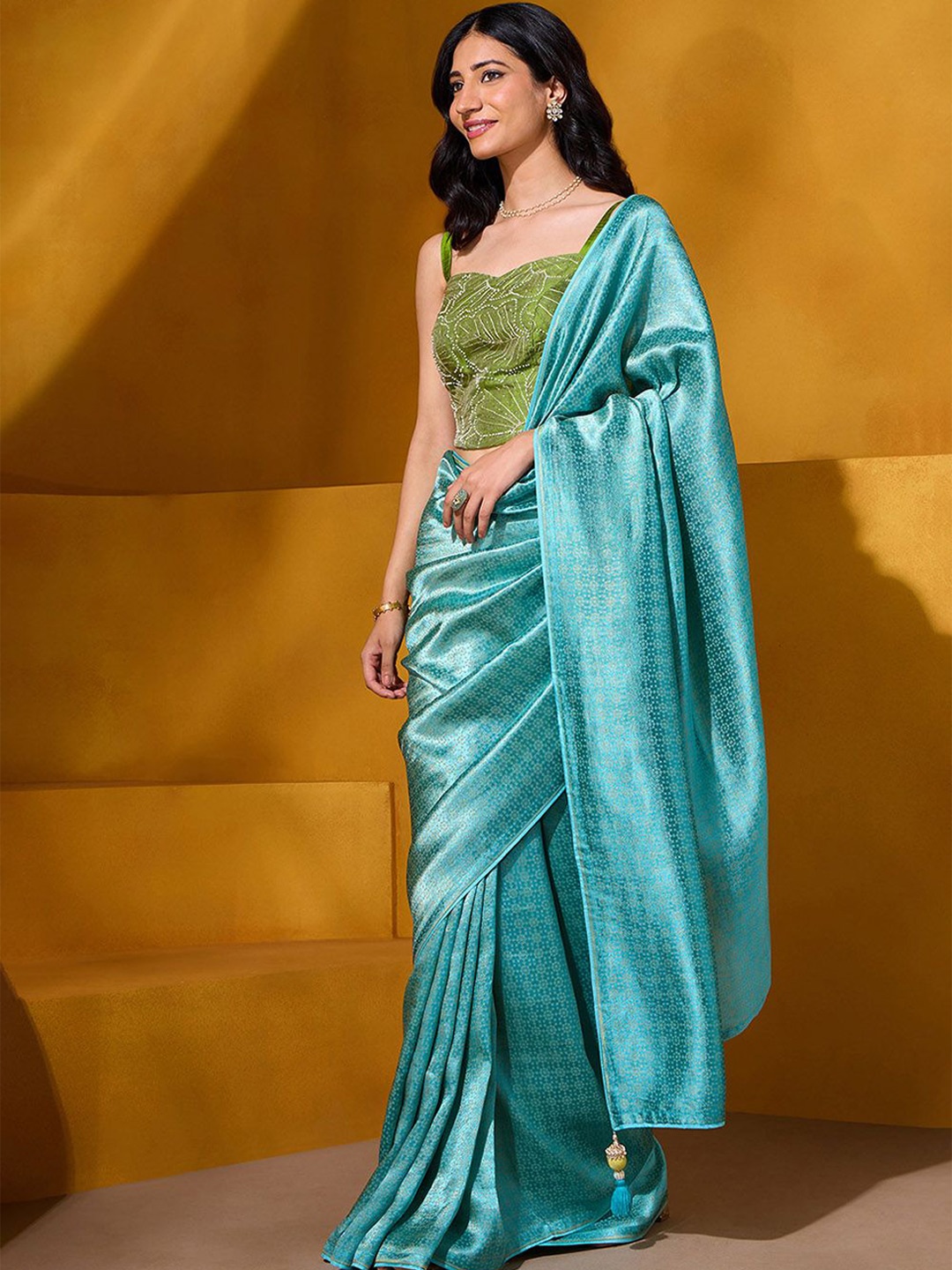 

Taneira Woven Design Zari Saree, Blue