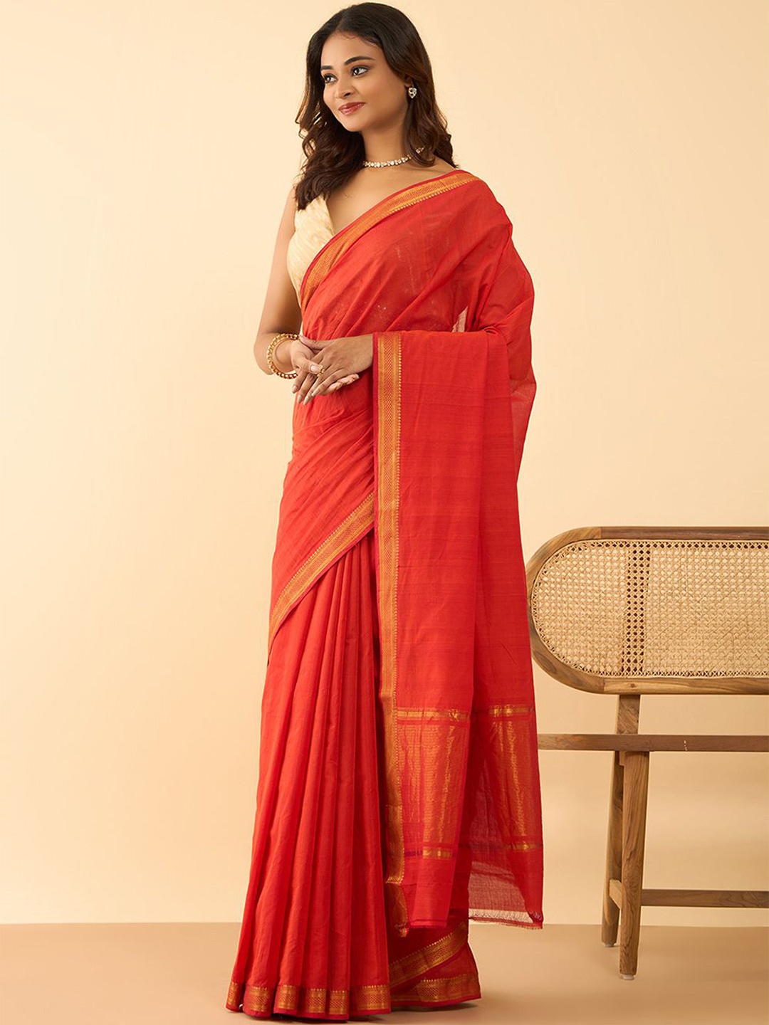 

Taneira Zari Pure Cotton Mangalagiri Saree, Red