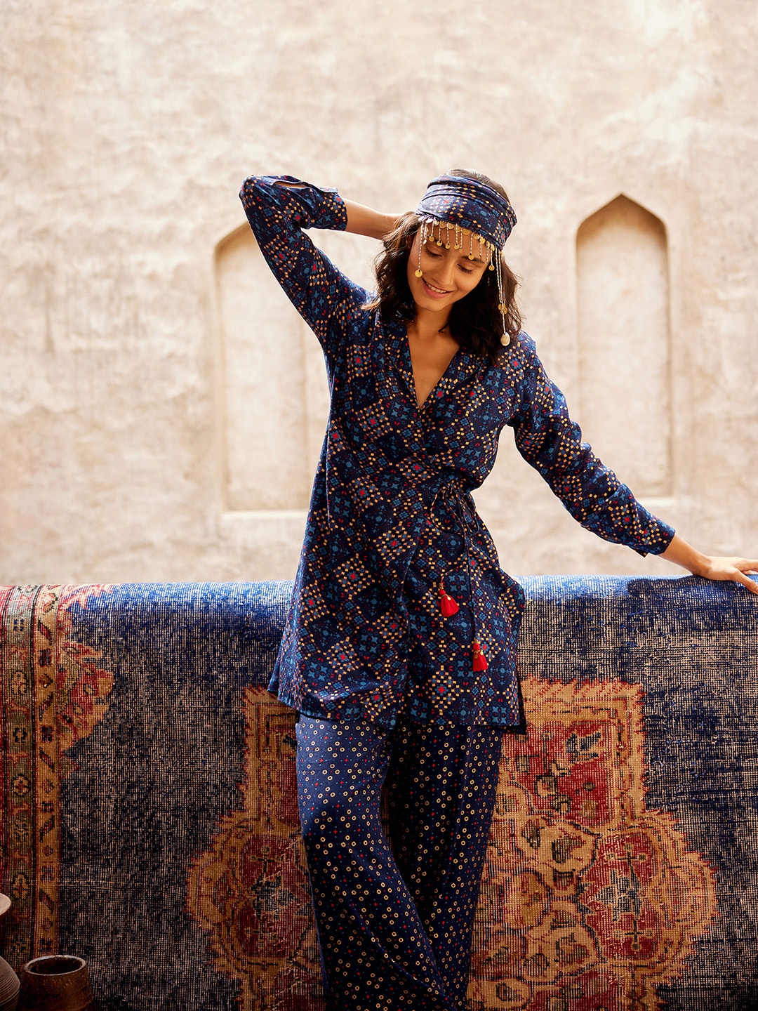 

Global Desi Printed Lapel Collar Tunic With Trousers, Navy blue