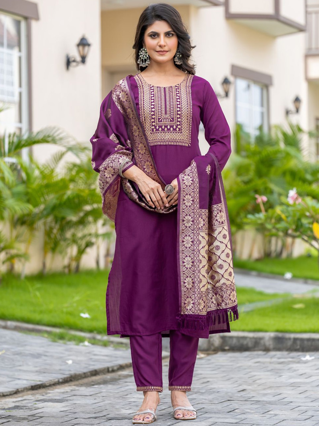

Twika Women Embroidered Regular Kurta with Trousers & With Dupatta, Purple