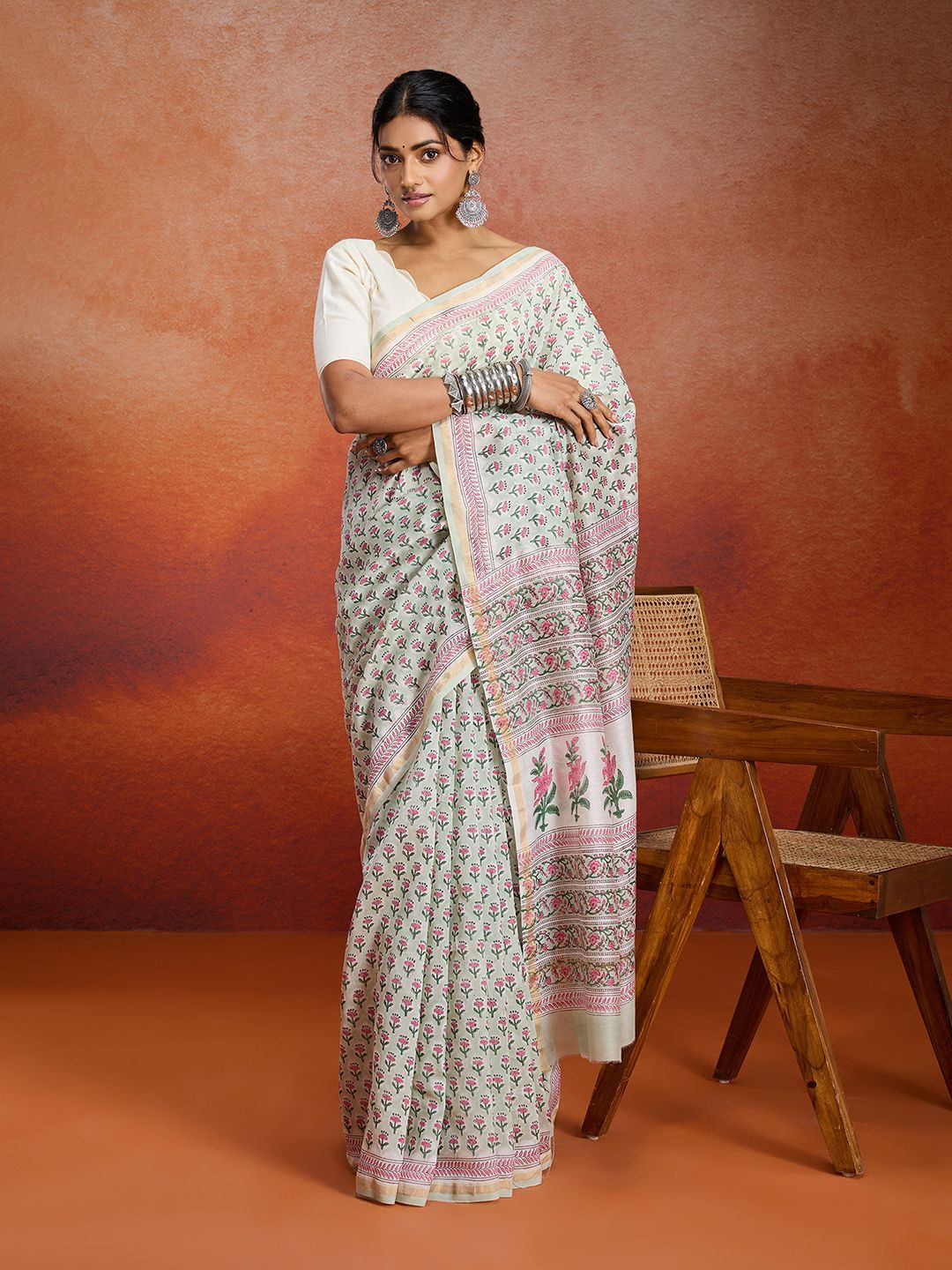 

Likha Ethnic Motifs Zari Block Print Saree, Green