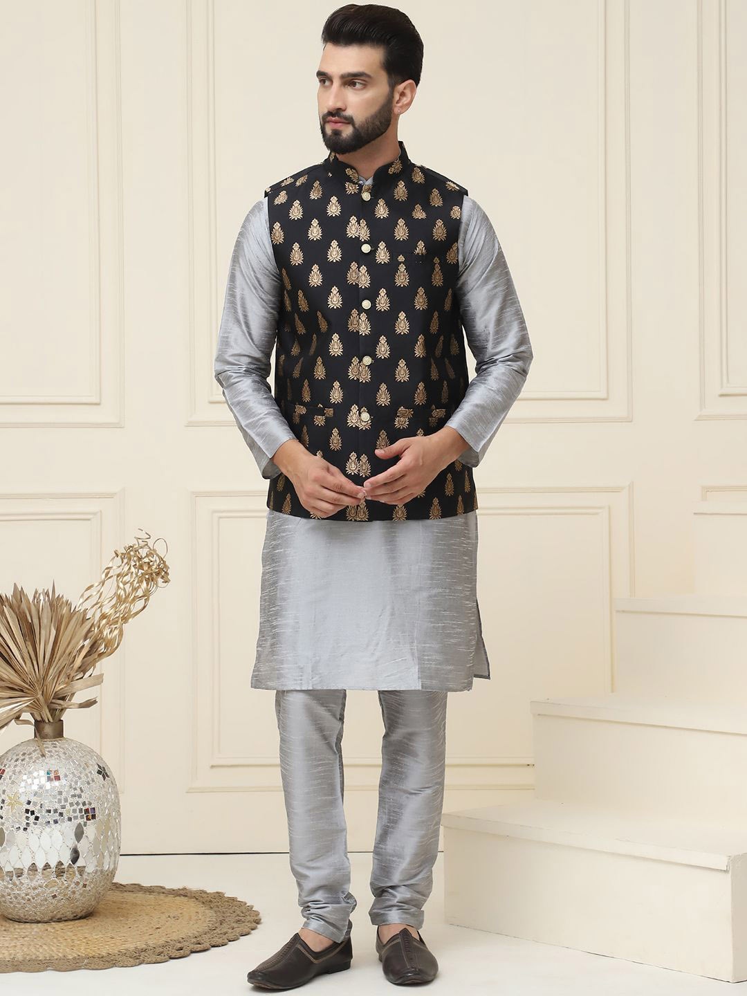 

SOJANYA Mandarin Collar Kurta with Churidar With Nehru jacket, Grey