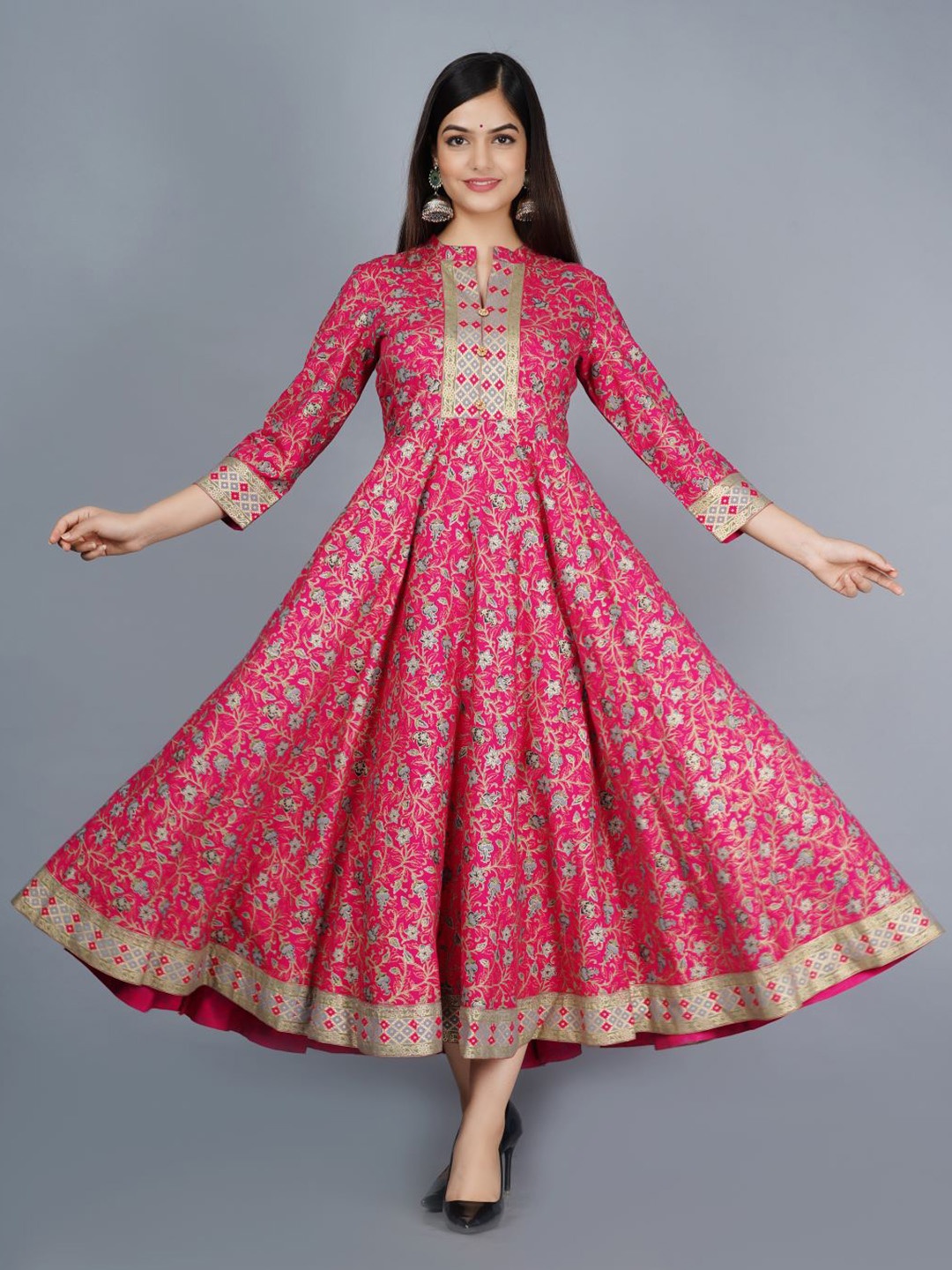 

Sa Rasa Floral Printed Woven Design Mandarin Collar Anarkali Kurta, Pink